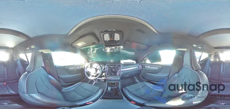 2021 Volvo Xc40 Recharge z USA, uszkodzony, nr VIN YV4ED3UR6M2561704